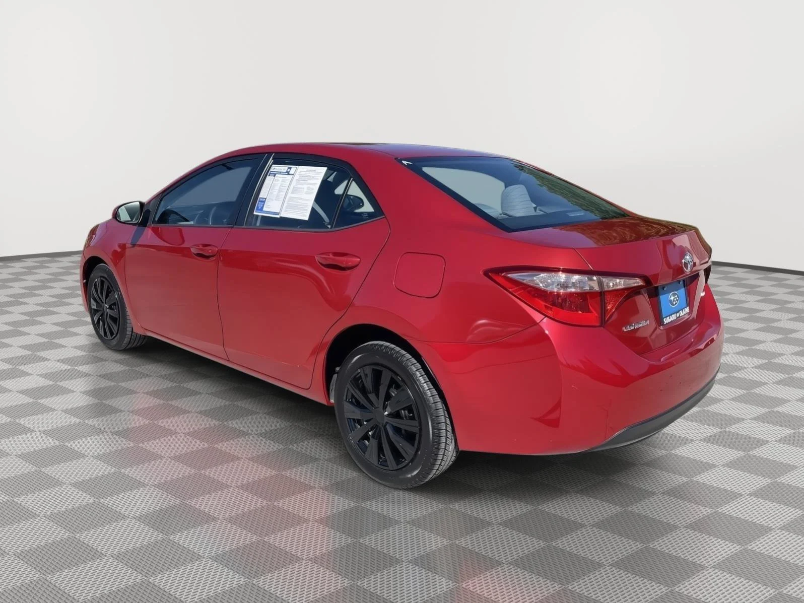 Used 2018 Barcelona Red Metallic Toyota LE image 6