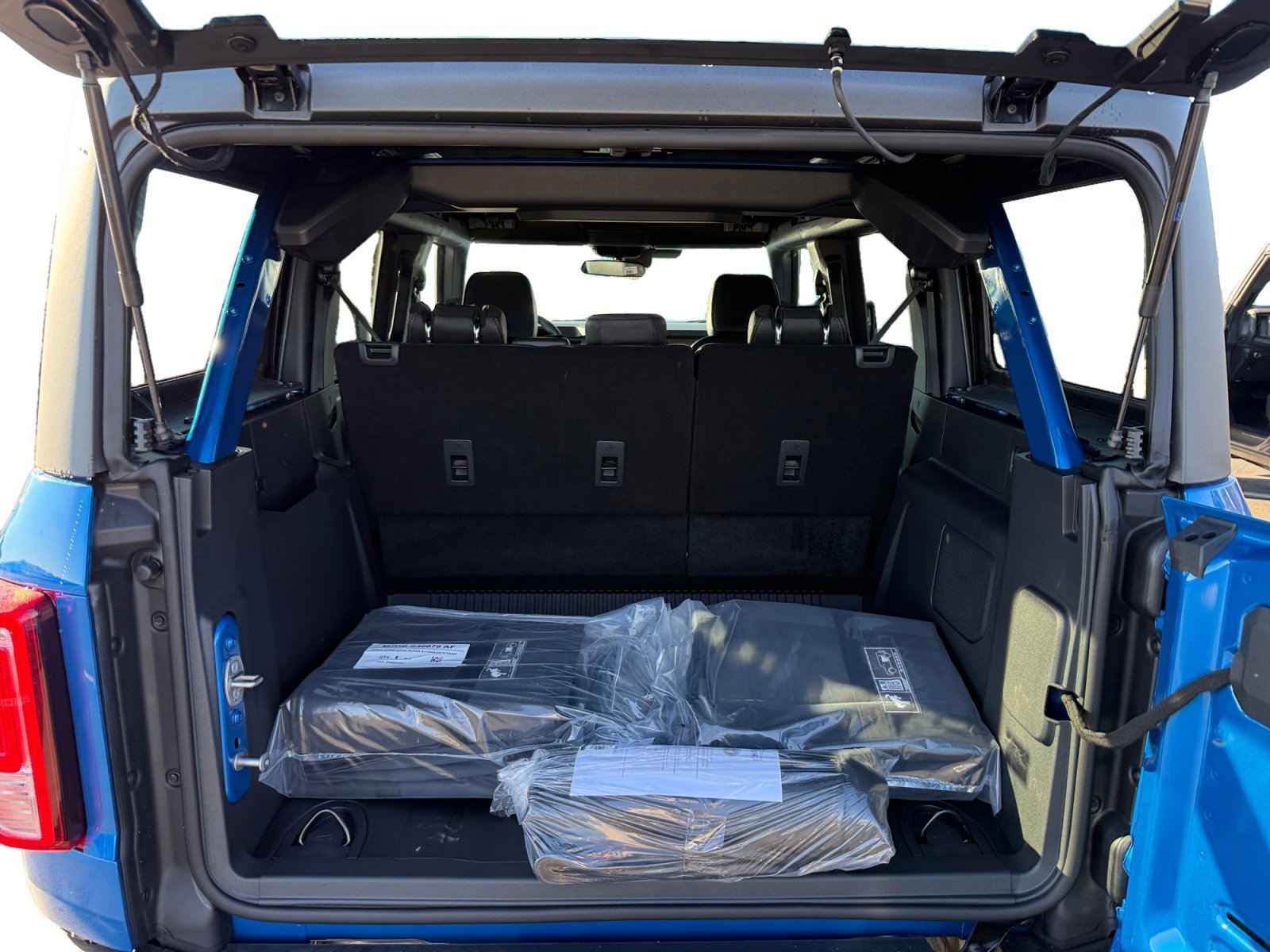 New 2025 Velocity Blue Metallic Ford Big Bend® image 17