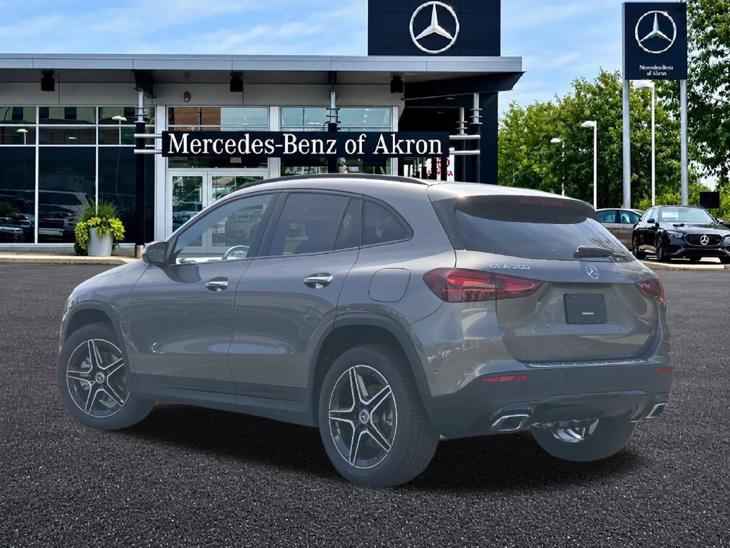 New 2026 Mountain Grey Metallic Mercedes-Benz GLA 250 image 61