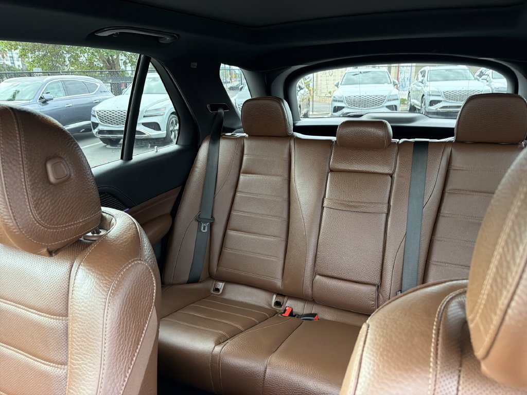 Used 2024  Mercedes-Benz GLE 450 image 12