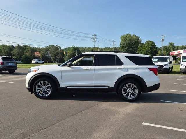 Used 2023 White Ford XLT image 10