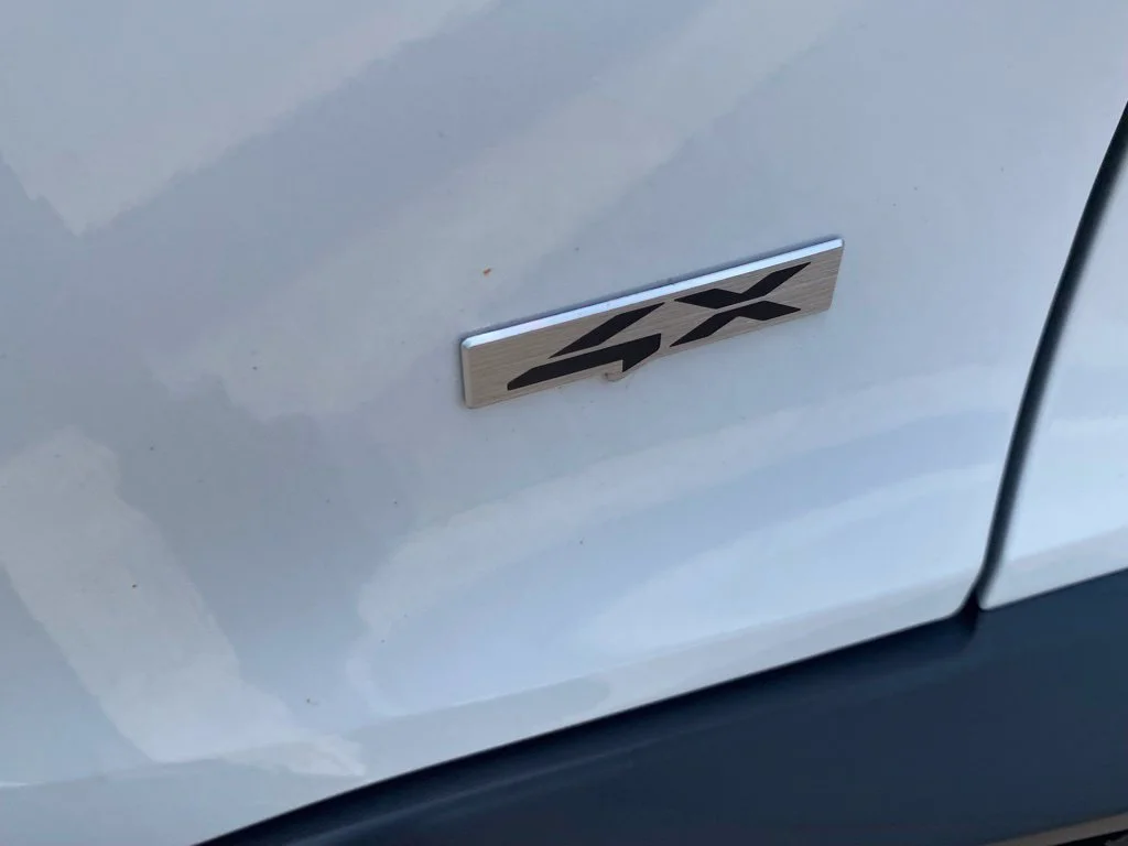 Used 2024 White Kia SX image 14