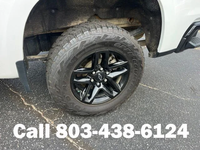 Used 2022 White Chevrolet LT Trail Boss image 27