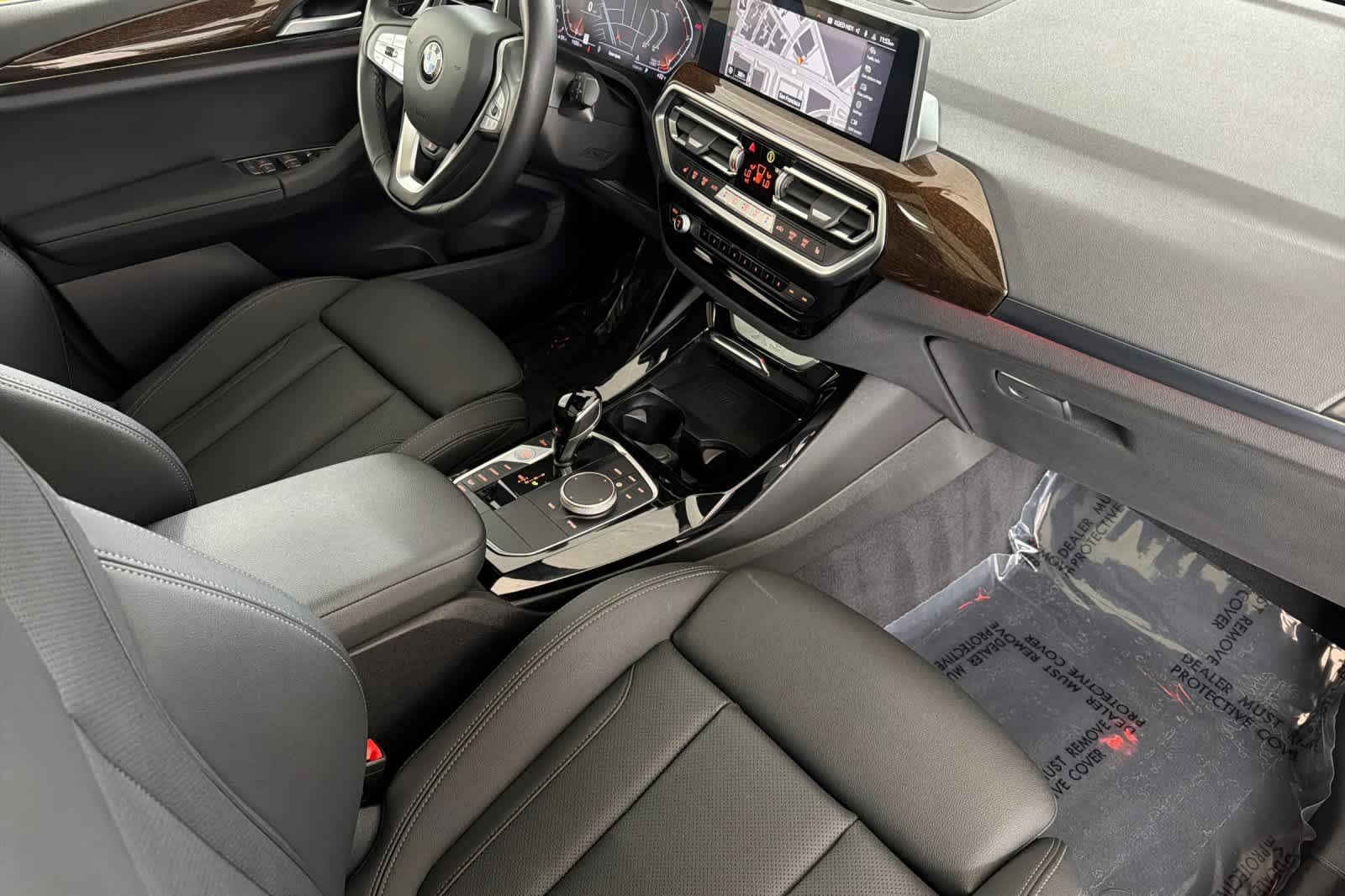 Used 2023 Black Sapphire Metallic BMW xDrive30i image 16