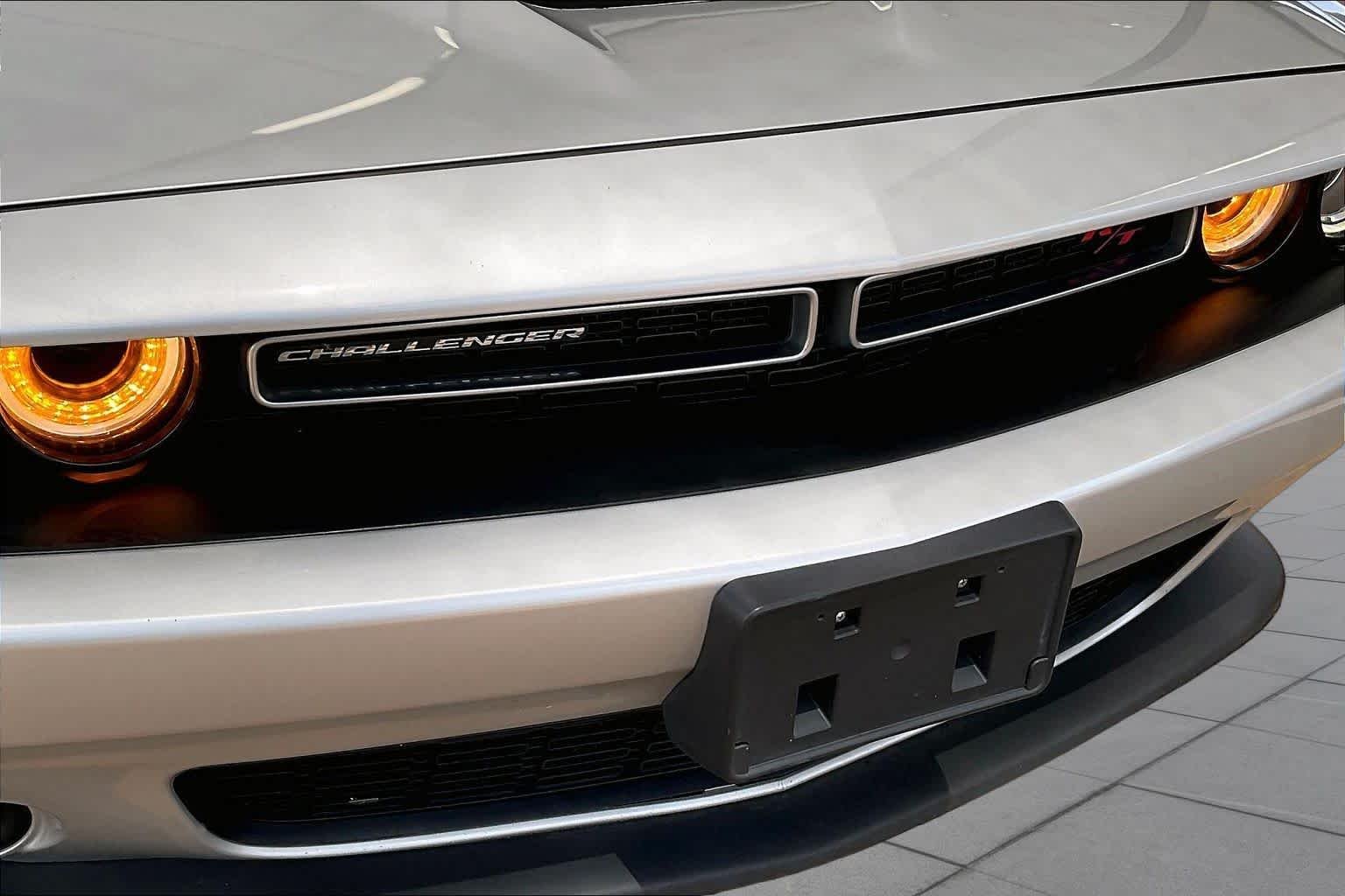 Used 2021 Triple Nickel Clearcoat Dodge R/T image 28