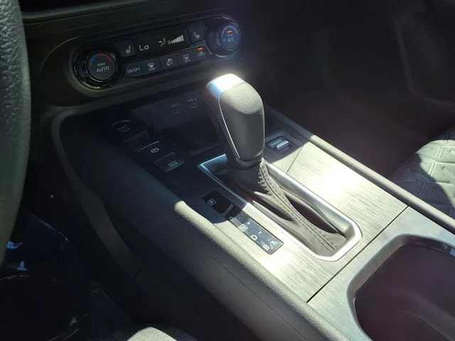 New 2027 Canyon Bronze Metallic Nissan SV image 17