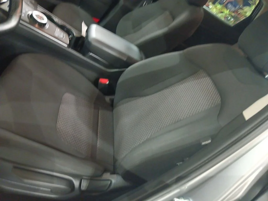Used 2026 Steel Gray Kia LX image 5