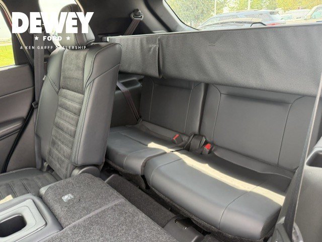 Used 2023 Red Mitsubishi SE Black Edition image 29