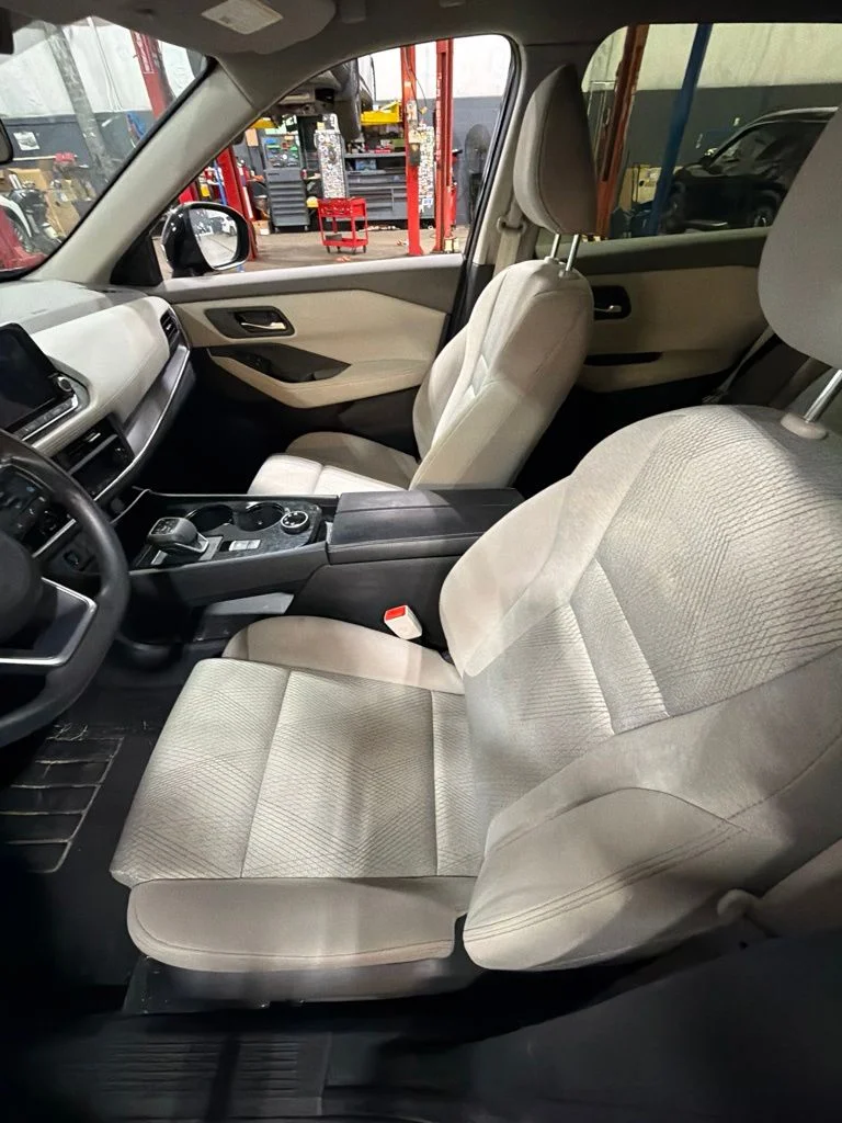 Used 2024 Black Nissan SV image 4