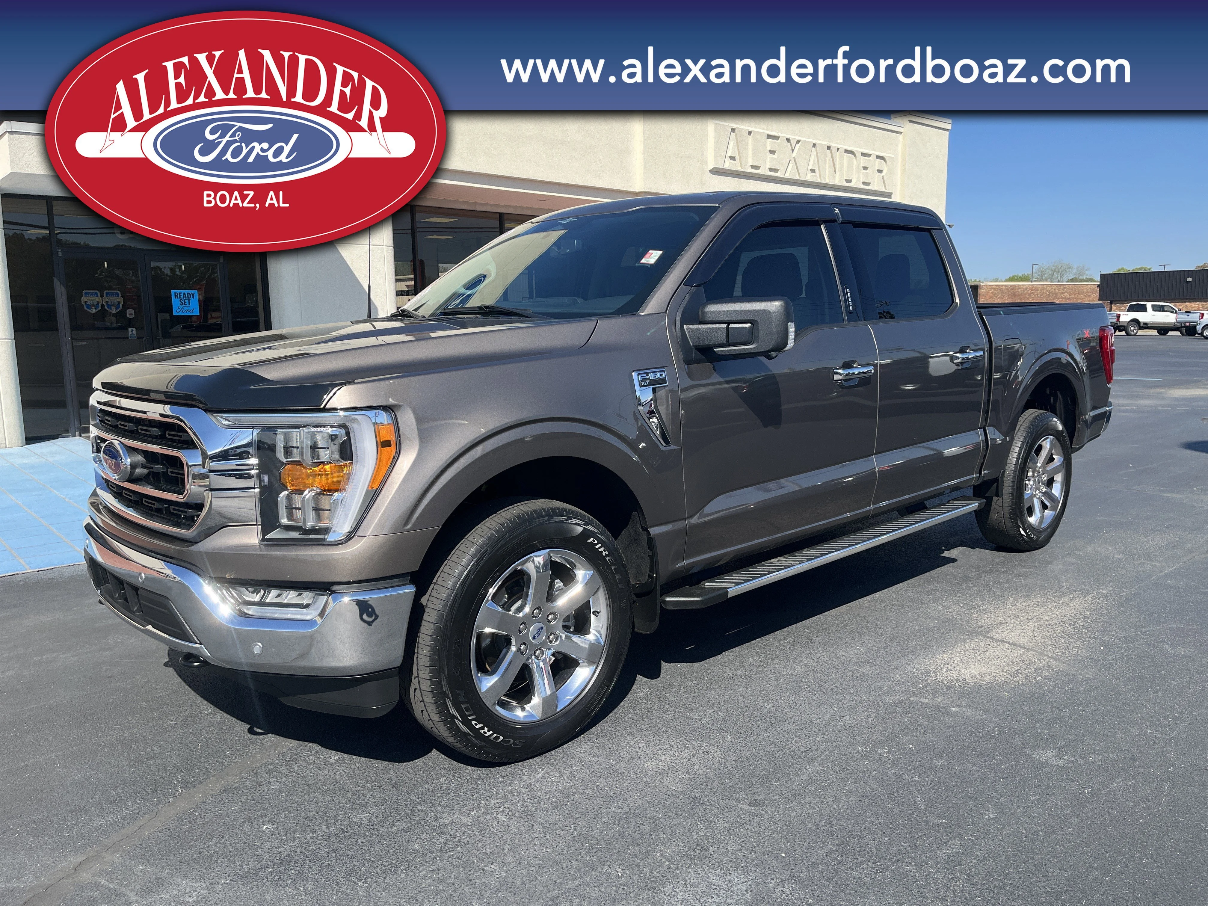 Used 2023 Gray Ford XLT image 1