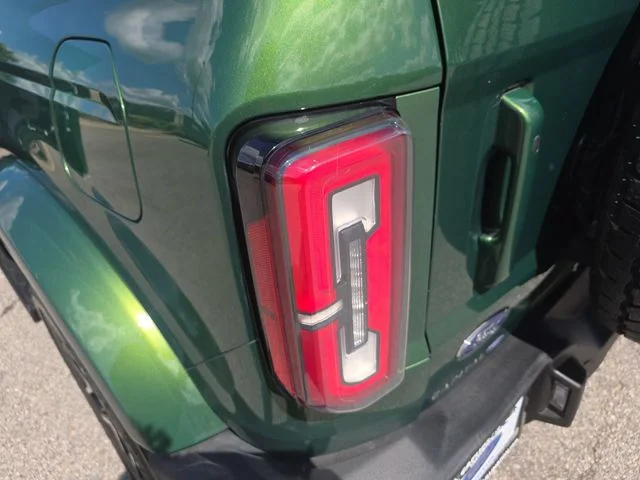 Used 2025 Green Ford Outer Banks image 34