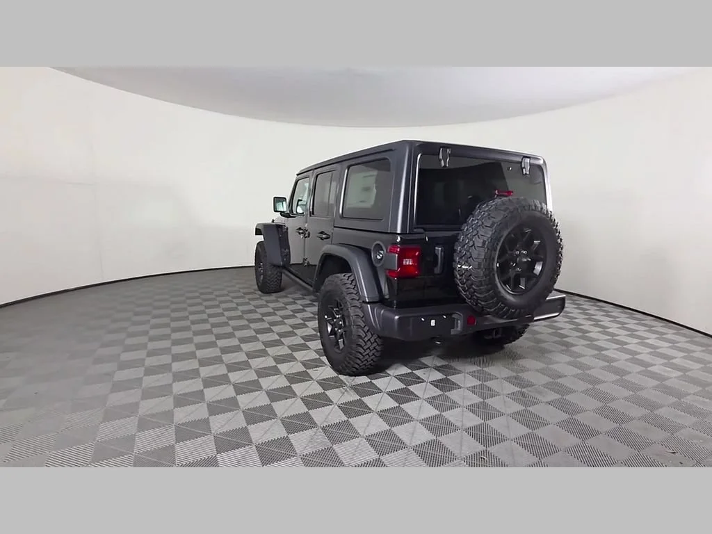 2026 Jeep Wrangler 4-Door Willys - Photo 31