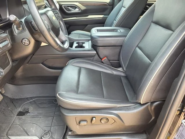 Used 2023 Black Chevrolet Premier image 30