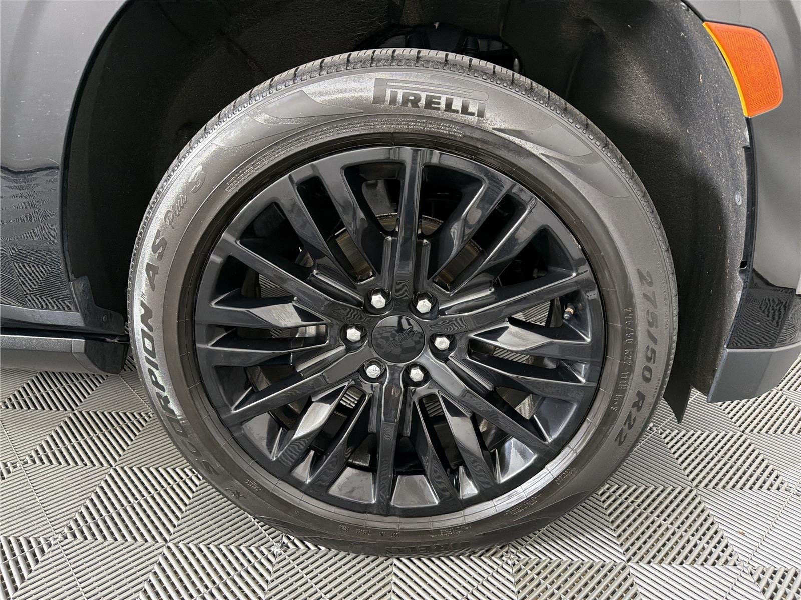 2023 GMC Yukon Denali - Photo 11