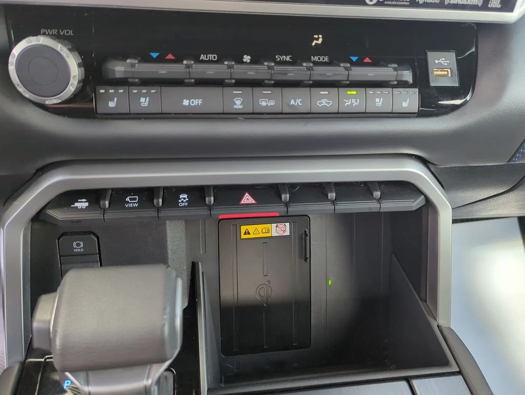 Used 2023 Black Toyota Platinum image 19