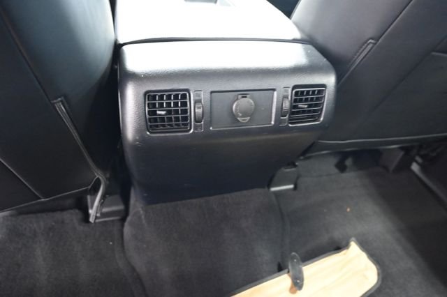 Used 2020 Black Toyota SR5 image 29