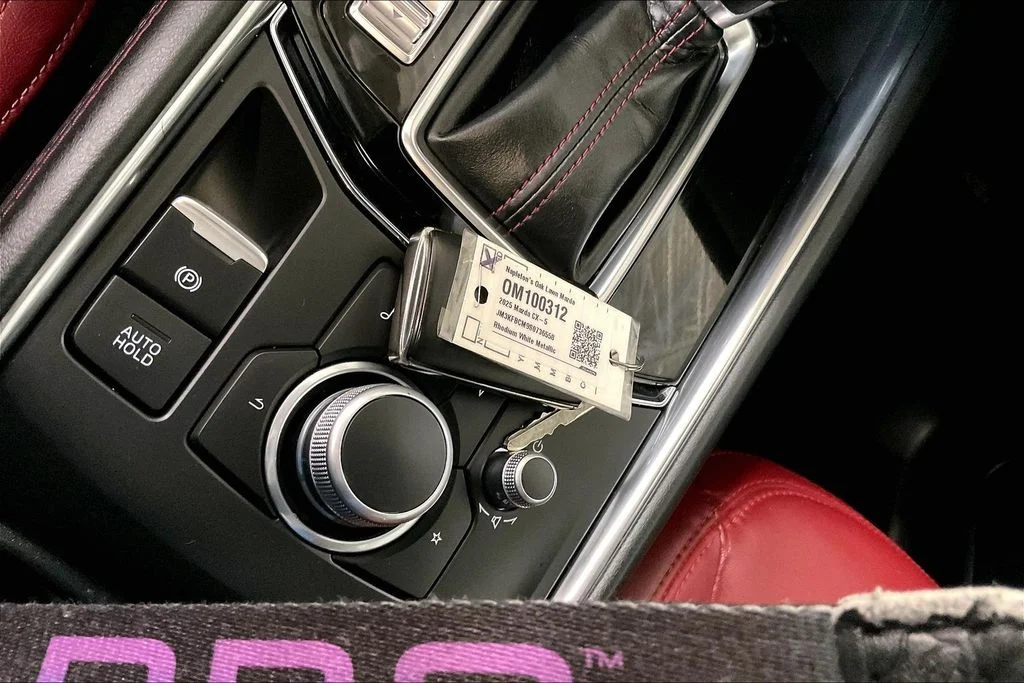 Certified Used 2025 White Mazda 2.5 S Carbon Edition image 11