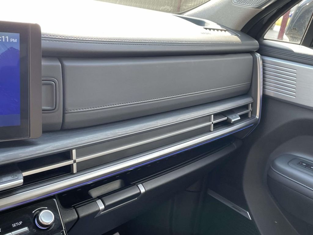 Certified Used 2025 Gray Hyundai Limited image 33