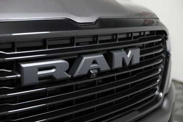 New 2026 Granite Crystal Metallic Clear-Coat Exterior Paint RAM Laramie image 26
