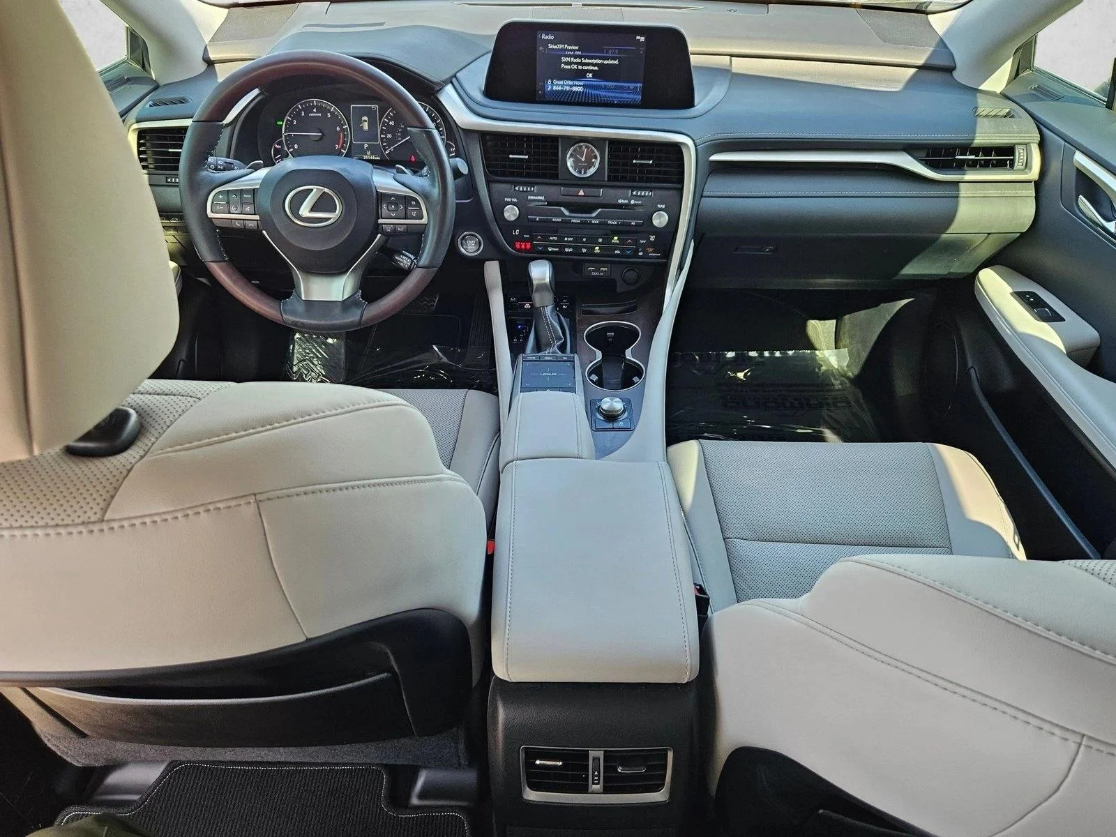 Certified Used 2022 Atomic Silver Lexus RX 350 image 18