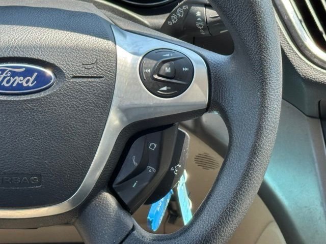 Used 2014 White Ford SE image 24