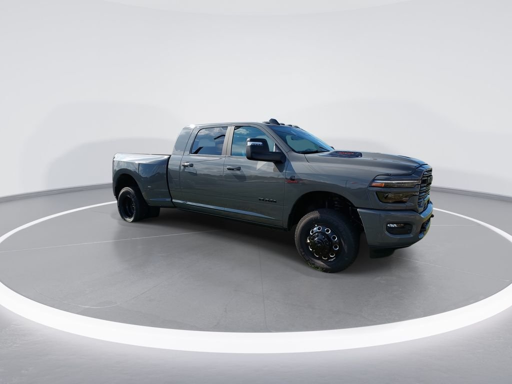 New 2026 Ceramic Gray Clear-Coat Exterior Paint RAM Laramie image 2