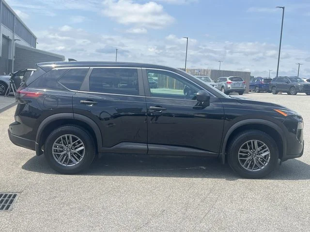 Used 2025 Black Nissan S image 14