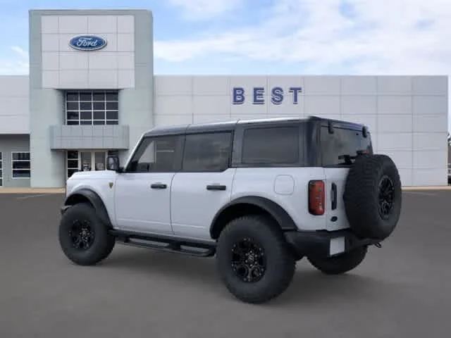 New 2026 Oxford White Ford Badlands image 5