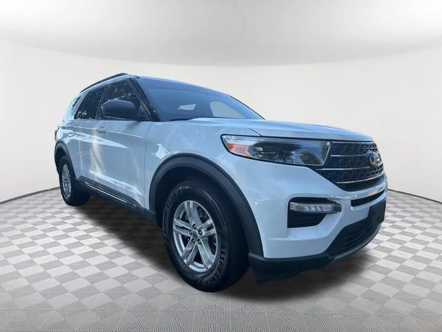 Used 2020 White Ford XLT image 3