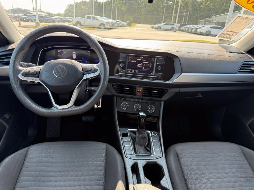 Used 2023 Gray Volkswagen 1.5T S image 7