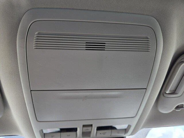 Used 2025 Wind Chill Pearl Mazda 2.5 S Premium Plus Package image 20