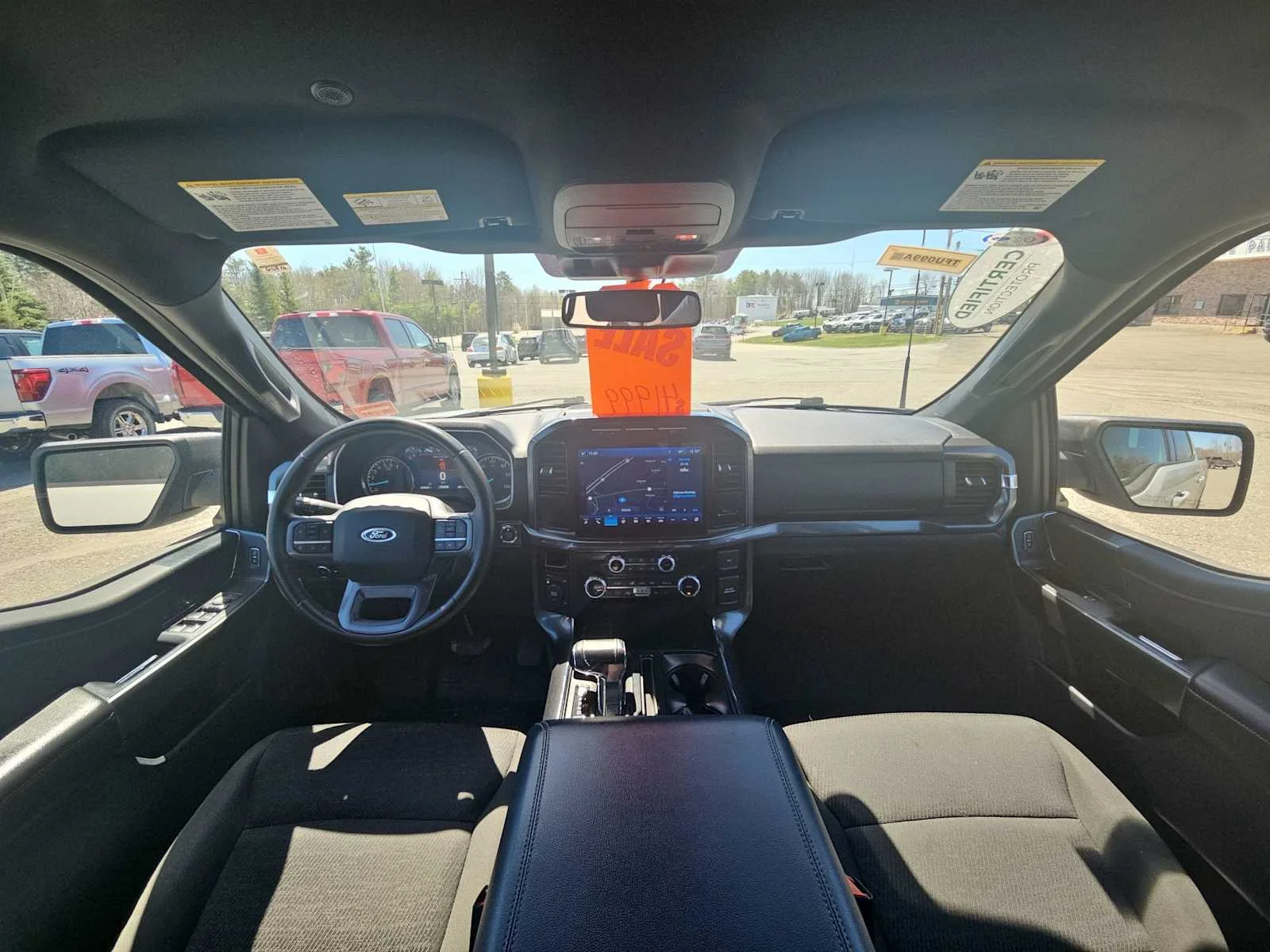 Used 2023 Avalanche Gray Ford XLT image 16