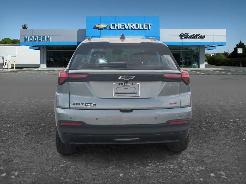 2027 Chevrolet Bolt RS - Photo 4