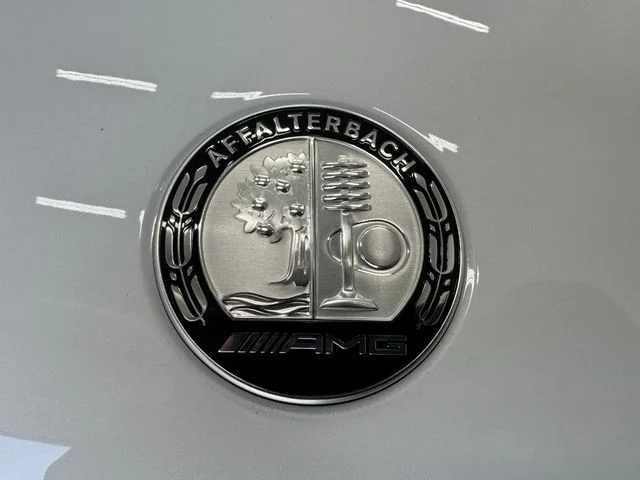 New 2026 MANUFAKTUR Moonlight Whit Mercedes-Benz CLE 53 AMG® image 48