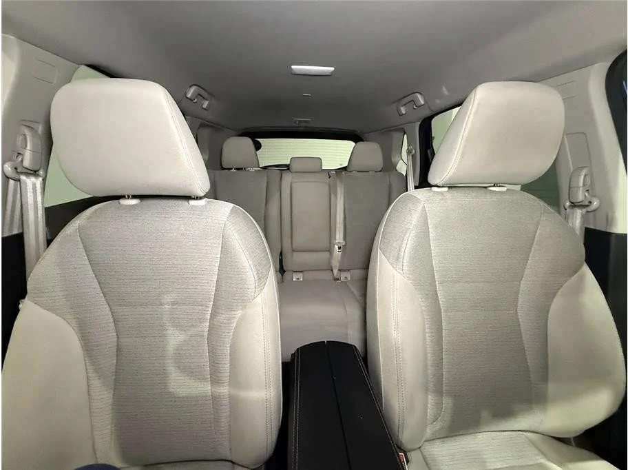 2022 Nissan Rogue SV - Photo 29