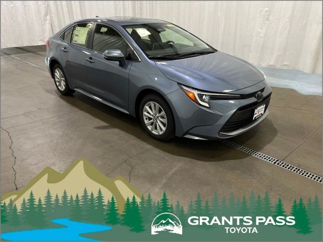 2026 Toyota Corolla XLE Hybrid CVT's photo