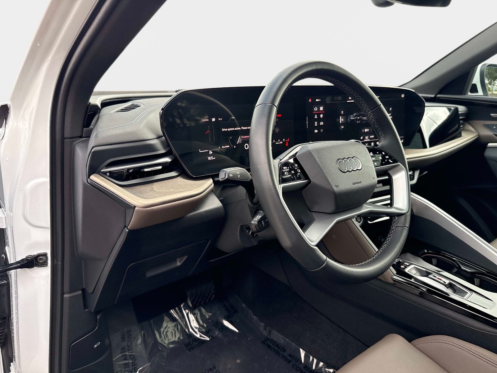 Used 2025 Arkona White Audi Premium Plus image 19