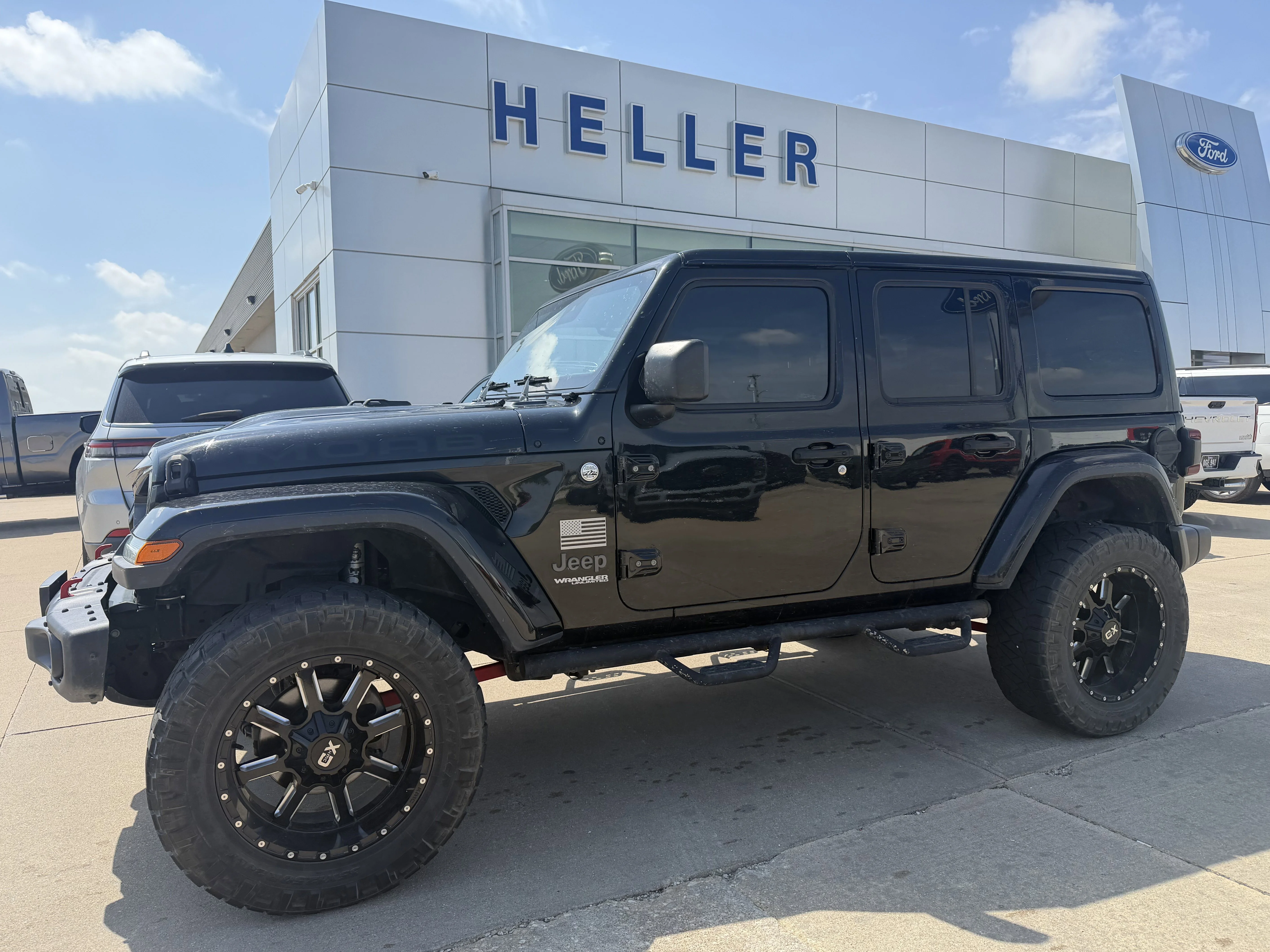 Used 2019 Black Clearcoat Jeep Unlimited Moab image 3