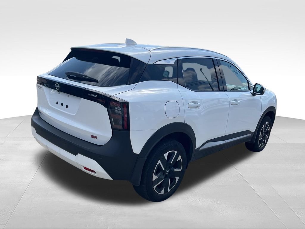 Used 2025 White Nissan SR image 5