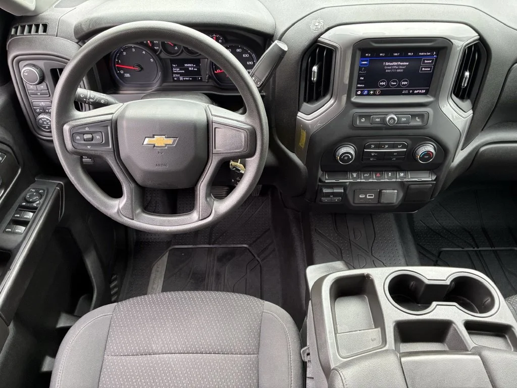 Used 2021 SILVER ICE METALLIC Chevrolet Custom image 3