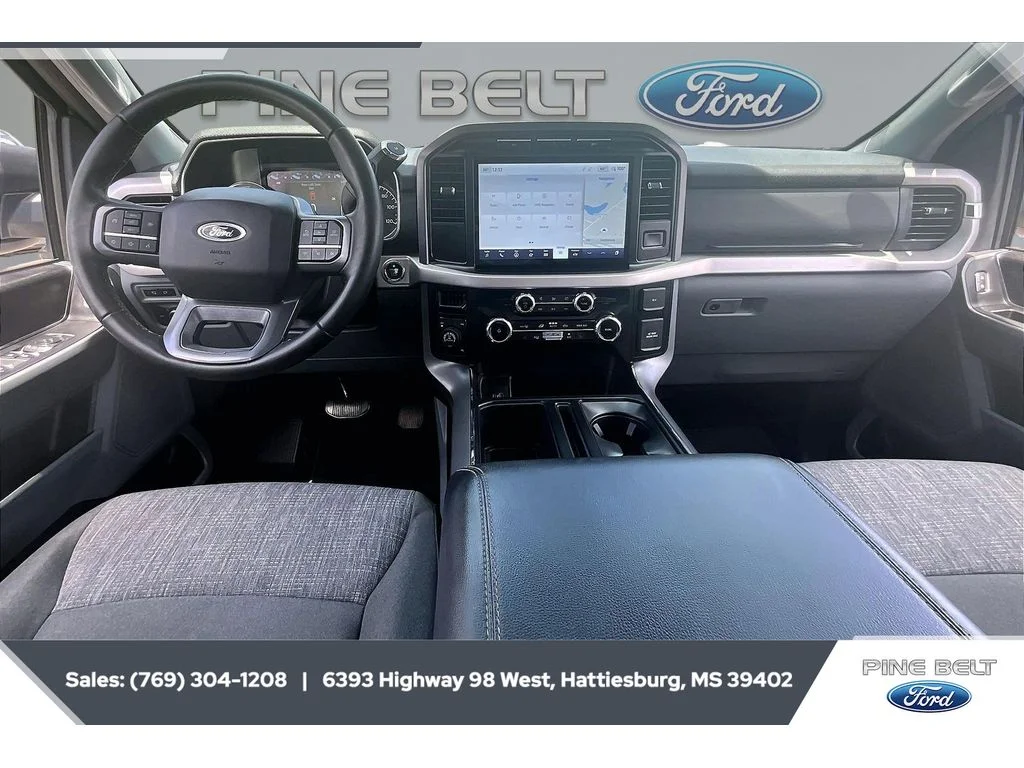 Used 2023 Oxford White Ford XLT image 14