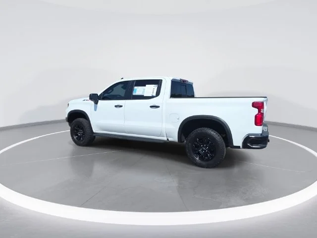 Used 2023 White Chevrolet ZR2 image 6