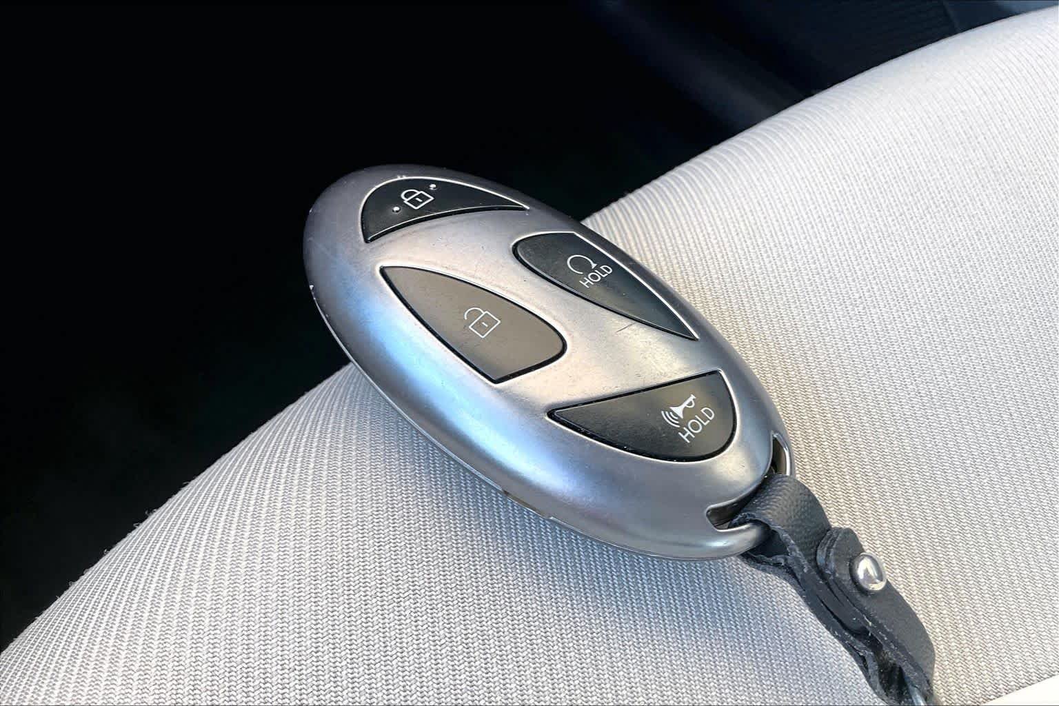 Used 2025 Serenity White Pearl Hyundai SEL image 14