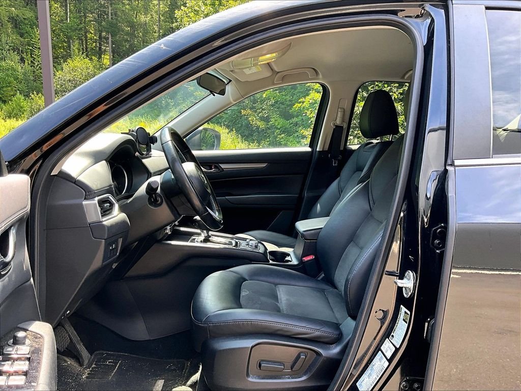 Used 2021 Black Mazda Touring image 7