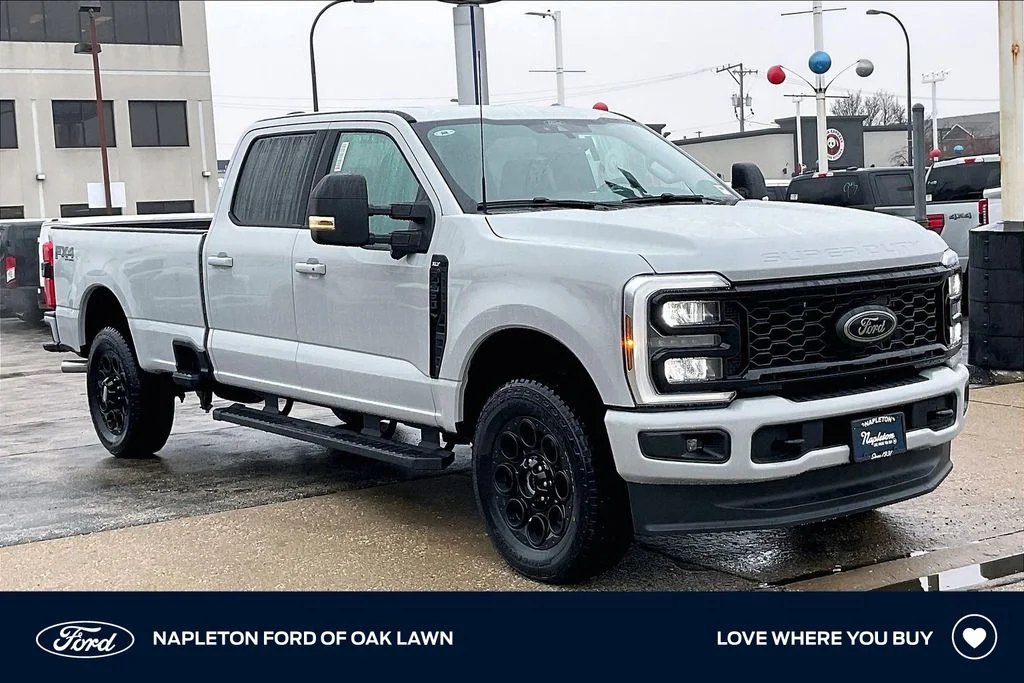 2026 Ford F-350 XLT 4x4 Crew Cab 8' Box SRW's photo