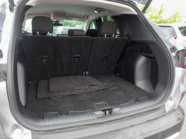Used 2024 Silver Ford Active image 25