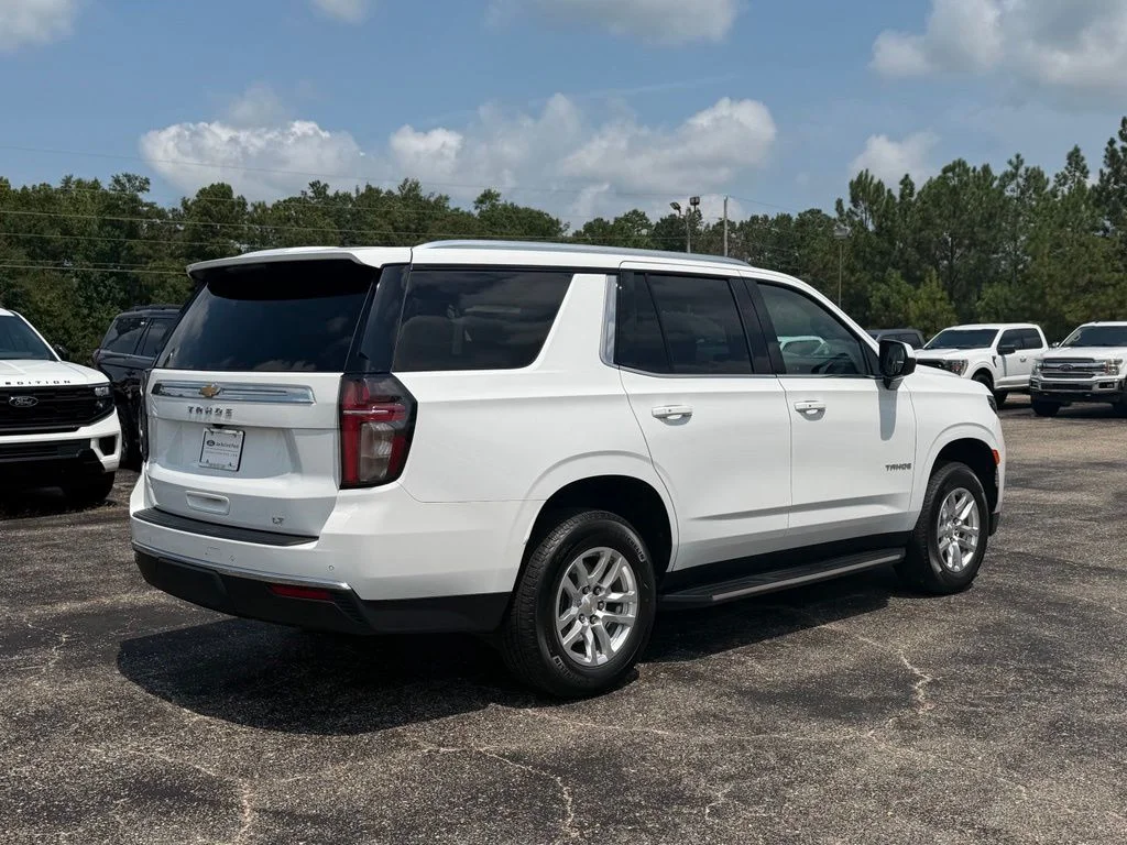 Used 2024 Summit White Chevrolet LT image 20