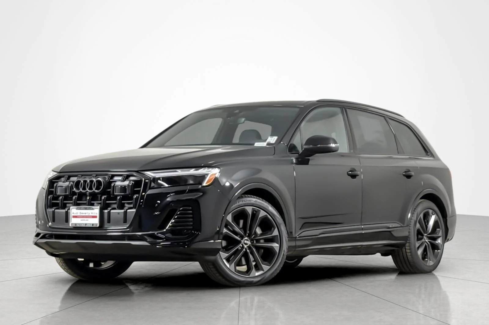 2026 Audi Q7 55 Premium Plus quattro Tiptronic's photo