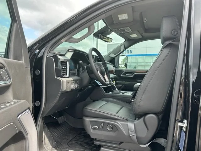 2026 GMC Sierra 2500HD Denali - Photo 10
