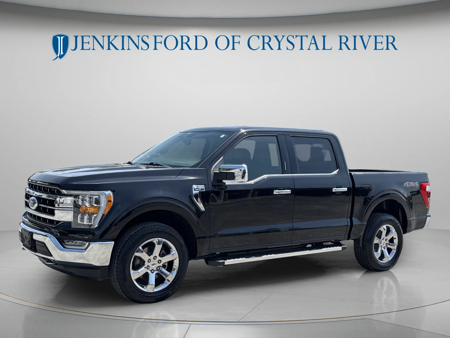 Used 2022 Agate Black Metallic Ford LARIAT image 13